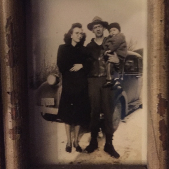 Welcome to Zane & Rose Boutique! - Picture 2 of 3